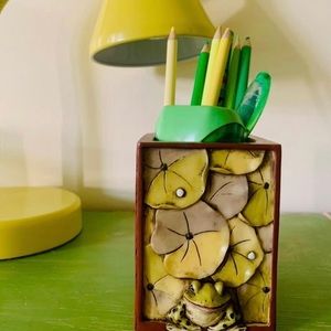 Frog pencil holder office supply